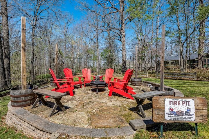 Property Photo: 15 Pembroke Lane AR 72715