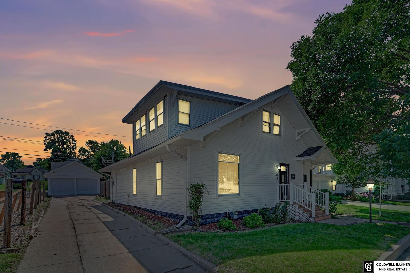 Property Photo: 714 N Iowa Avenue NE 68467