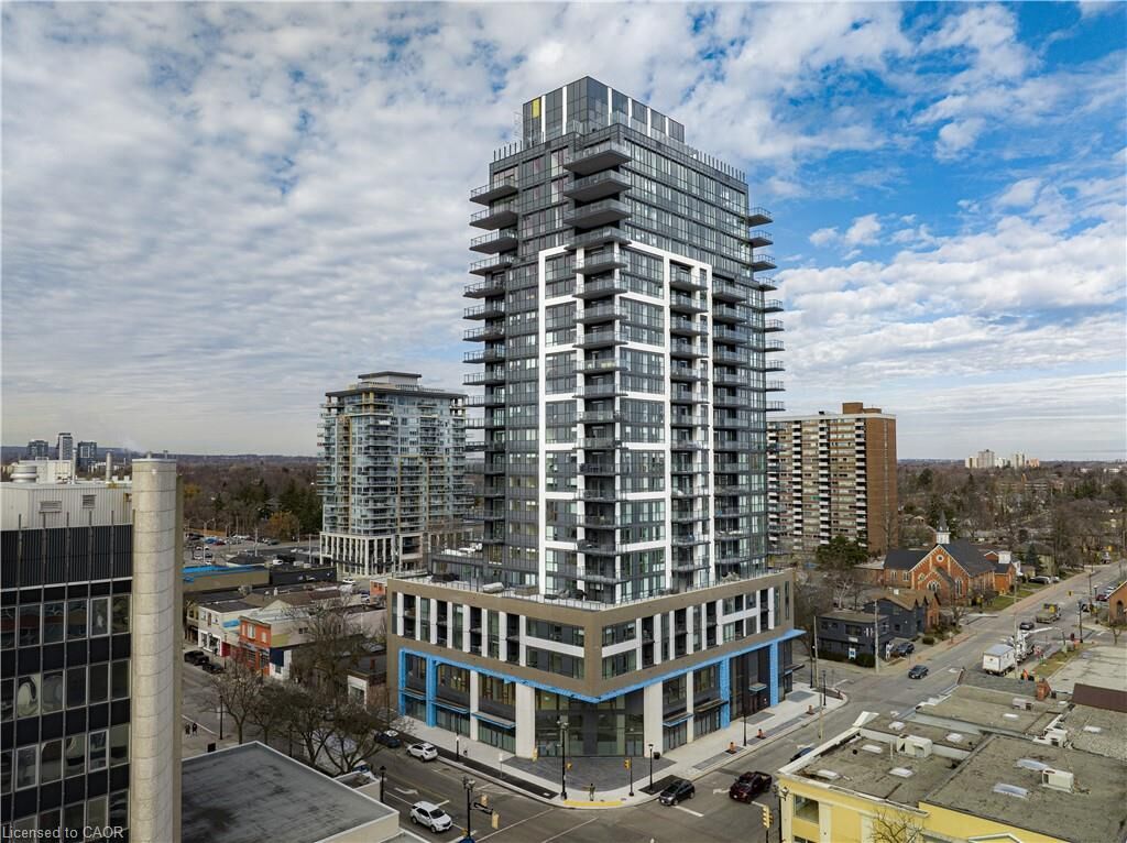 Property Photo:  2007 James Street 904  ON L7R 0G7 