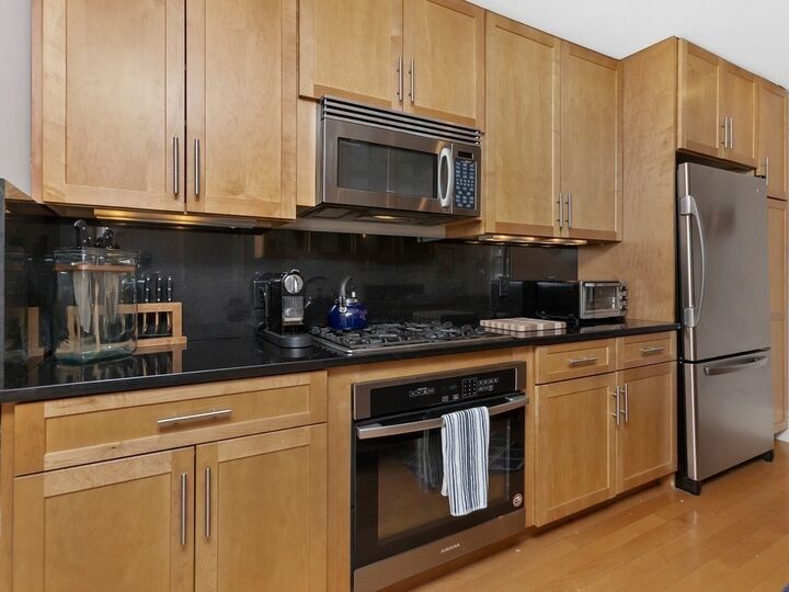 Property Photo:  70 East Brookline St. 1  MA 02118 