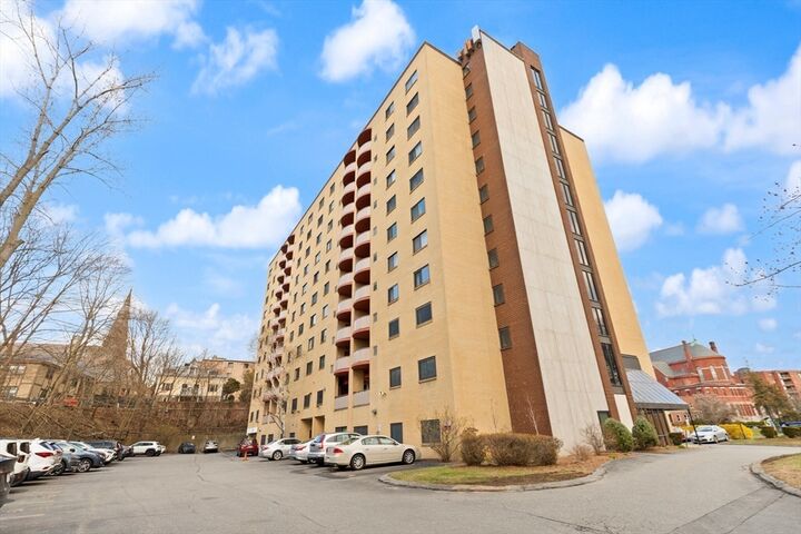 Property Photo:  2500 Mystic Valley Parkway 1004  MA 02155 