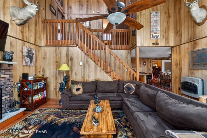 Property Photo: 2038 Beaver Run Road PA 18347