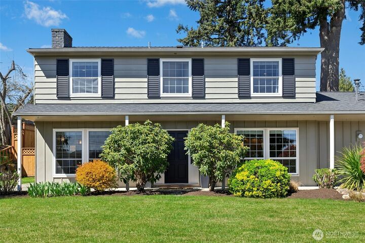 Property Photo:  17154 NE 5th Street  WA 98008 