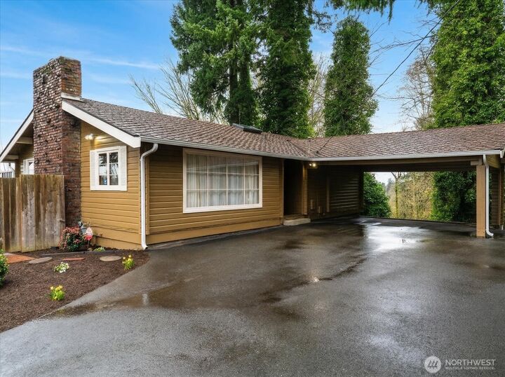 Property Photo:  11224 SE 76th Street  WA 98056 