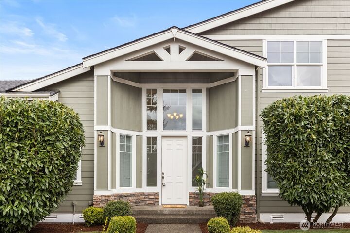 Property Photo:  21601  129th Avenue SE  WA 98031 