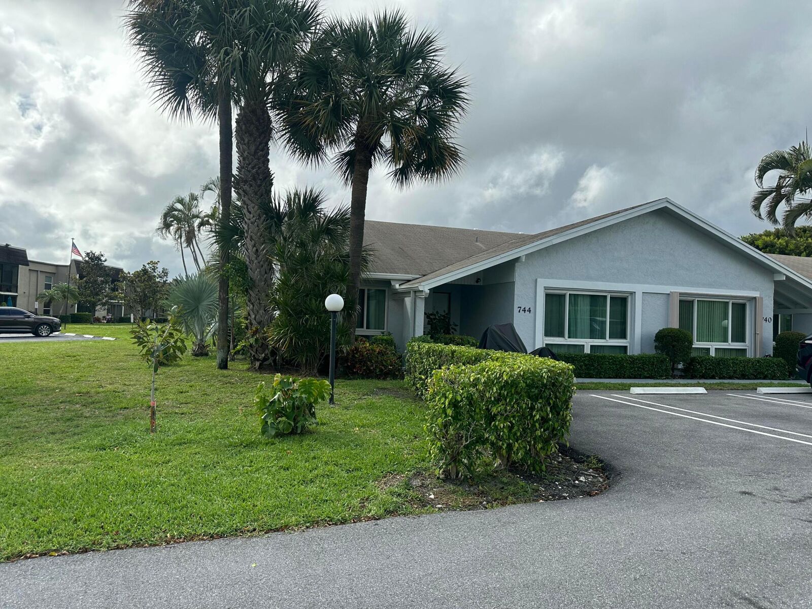 Property Photo:  744 Lago Road  FL 33445 