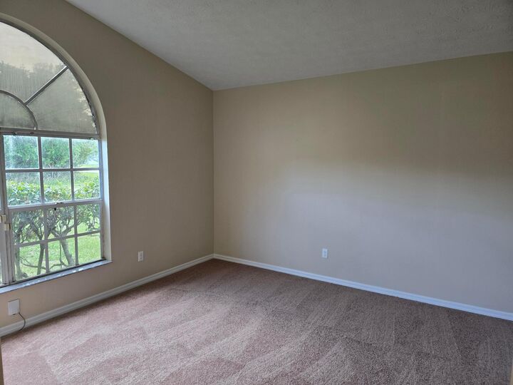 Property Photo: 2601 SE Creston Lane FL 34952