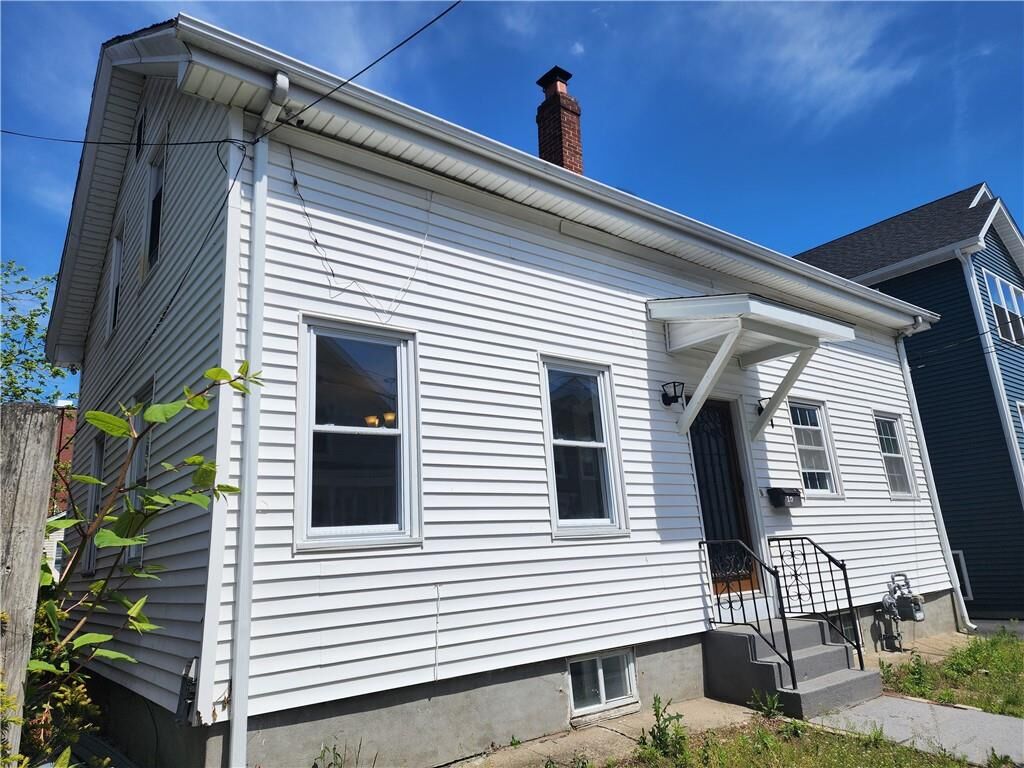 Property Photo:  20 Vanderwater Street  RI 02908 