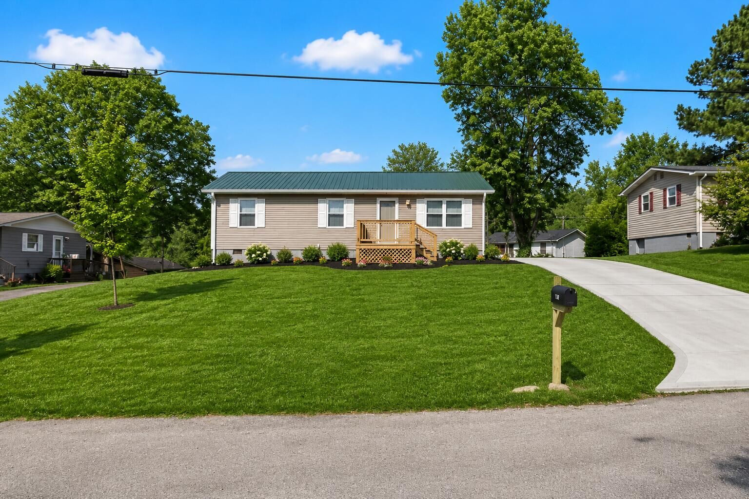 Property Photo:  400 N Iowa Avenue  TN 37331 