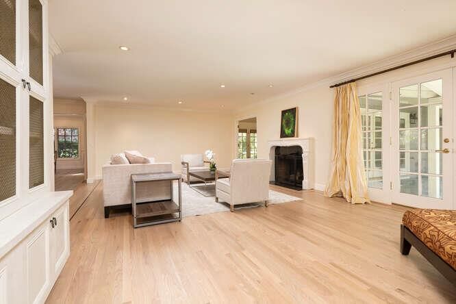 Property Photo: 1 Adam Way CA 94027