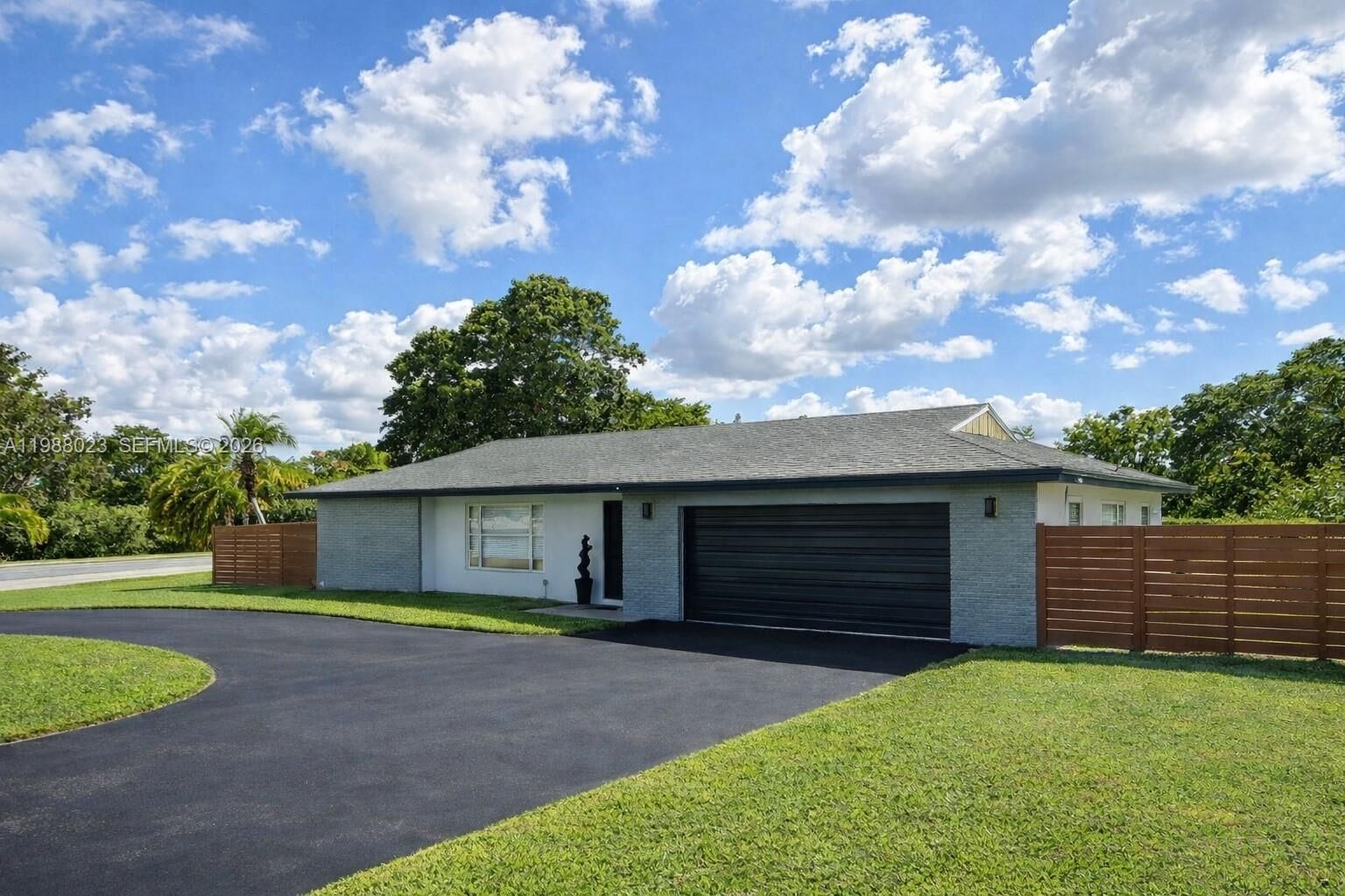 Property Photo:  6701 NW 98th Ave  FL 33321 