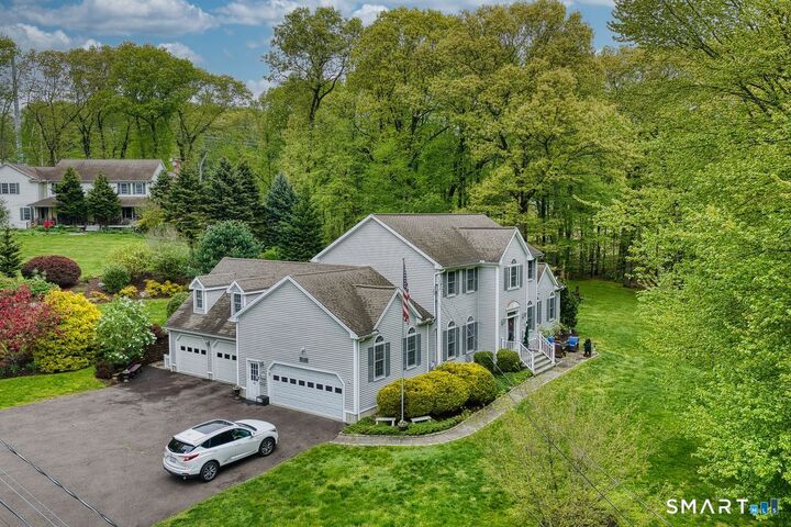 Property Photo:  170 Whippoorwill Lane  CT 06614 