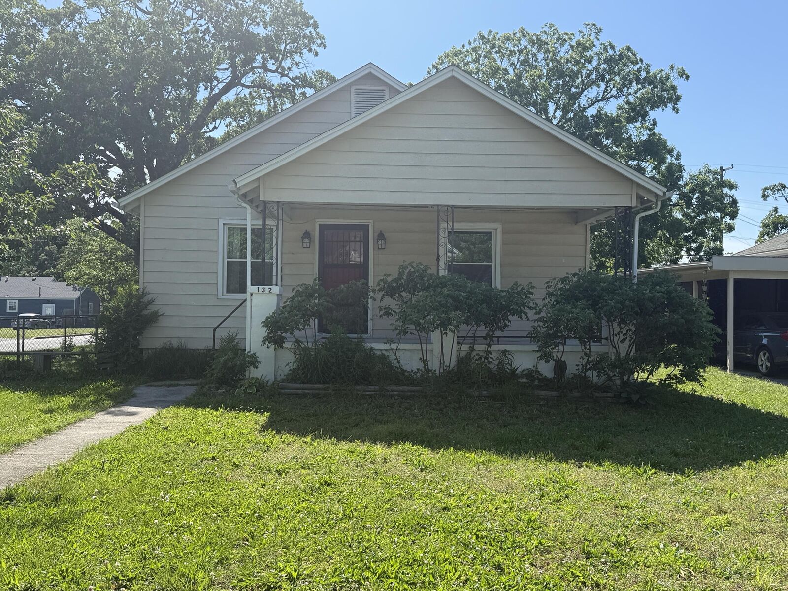 Property Photo:  132 S Mc Connell Avenue  MO 64801 