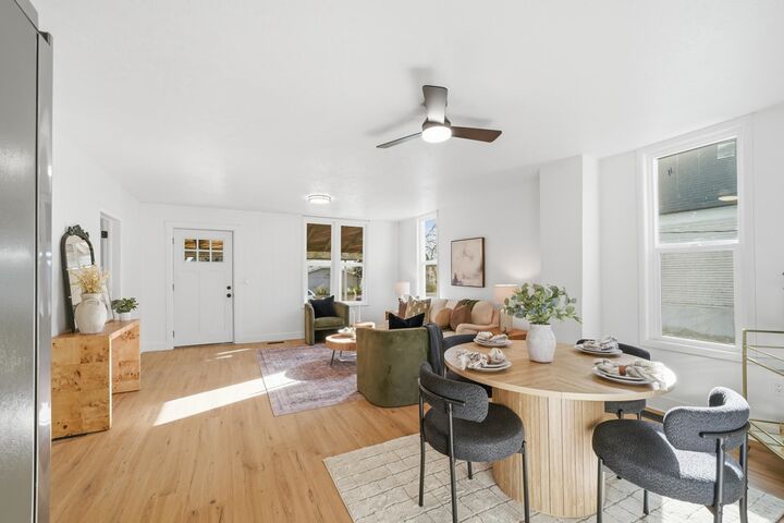 Property Photo:  3127 E Jackson Ave  WA 99207 