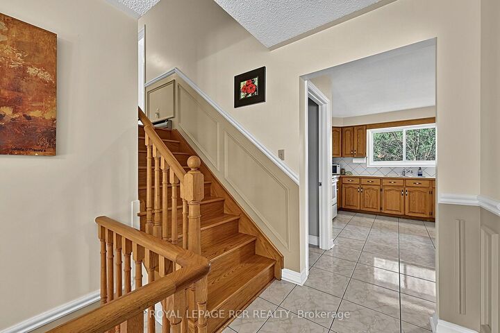 Property Photo:  1049 Elgin Street  ON L3Y 3C3 