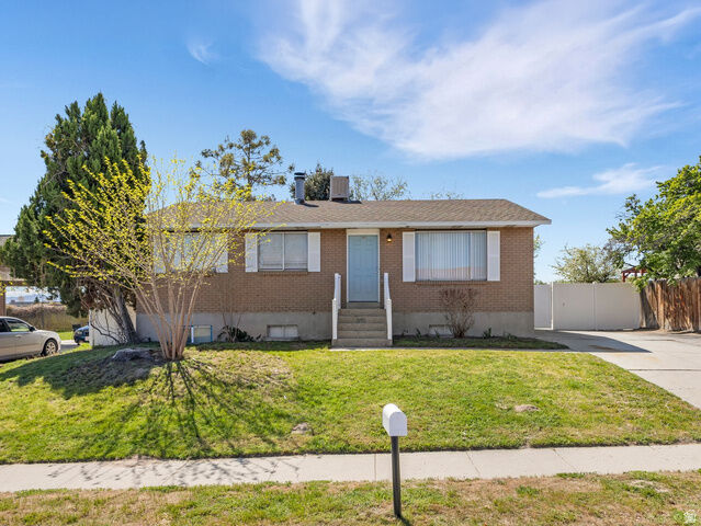 Property Photo:  5089 W Highwood Dr  UT 84118 