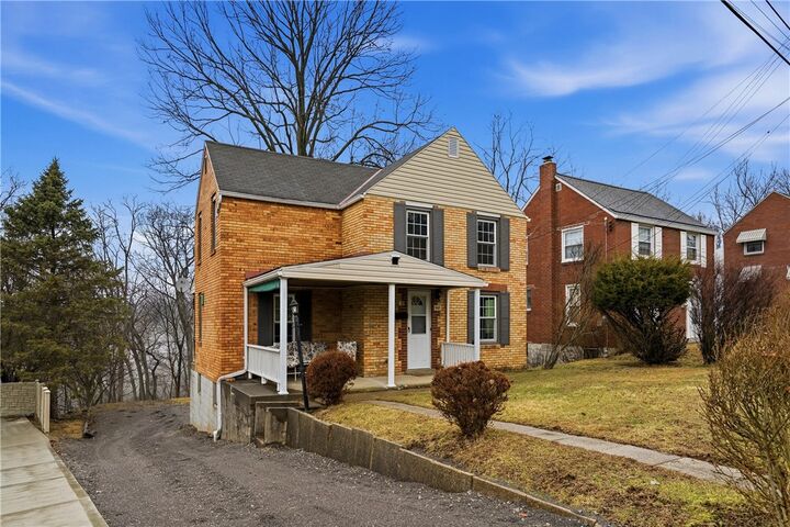 Property Photo:  648 Elm Dr  PA 15147 