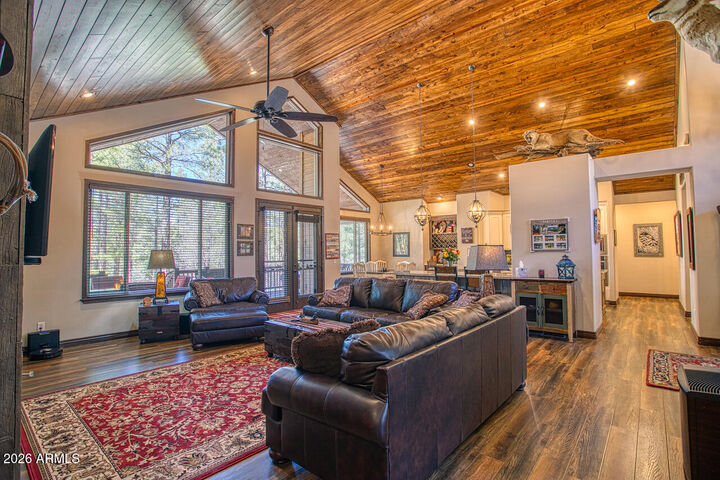 Property Photo:  4880 W Hawthorn Road  AZ 85901 