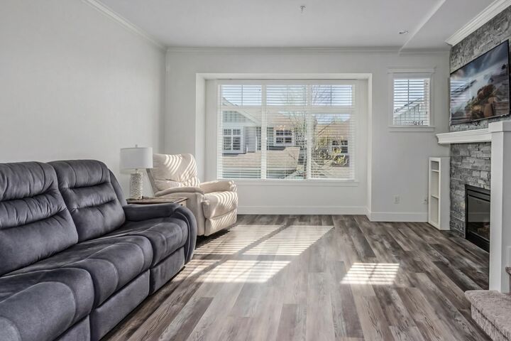 Property Photo: 11282 Cottonwood Drive 43 BC V2X 8W8