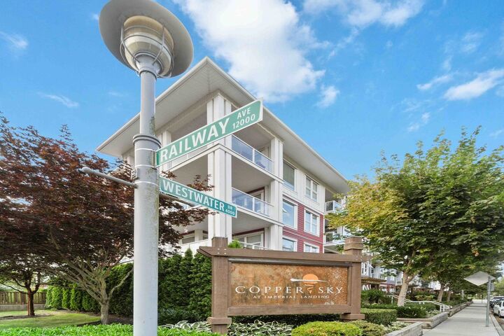 4600 Westwater Drive 416 — photo 1