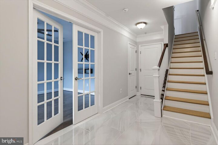 Property Photo:  89 Southgate Avenue  MD 21401 