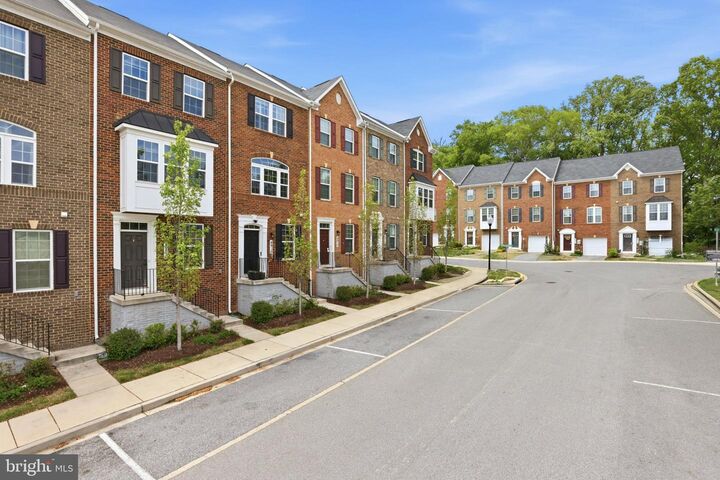 Property Photo:  4915 Crest View Drive  MD 20782 