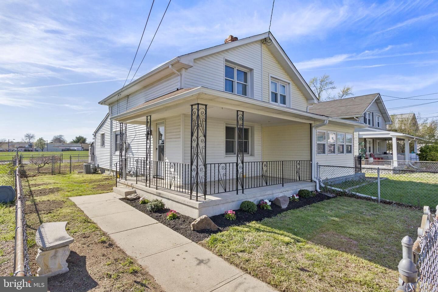 Property Photo:  418 Hulme Street  NJ 08016 
