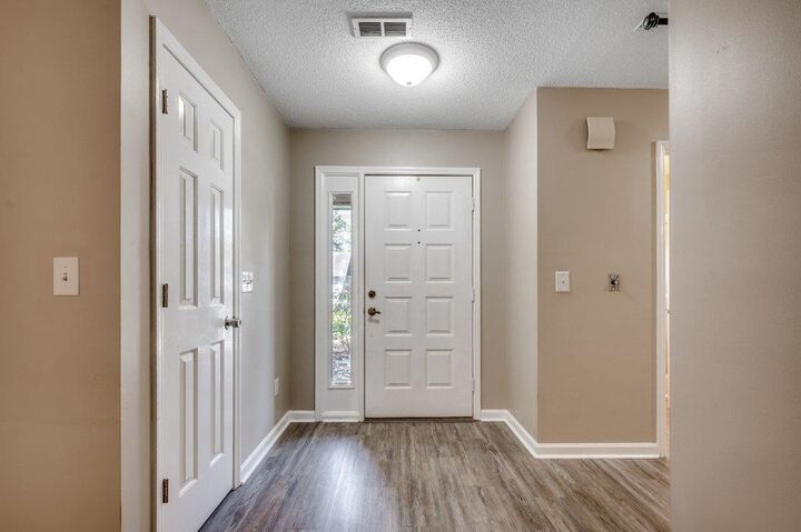 Property Photo:  109 Hickory Dr.  SC 29526 