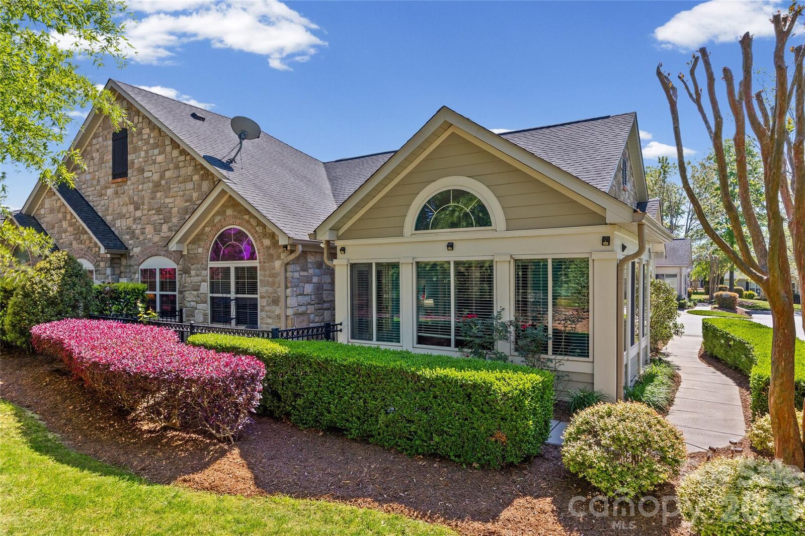 Property Photo:  768 Ledgestone Court  SC 29708 
