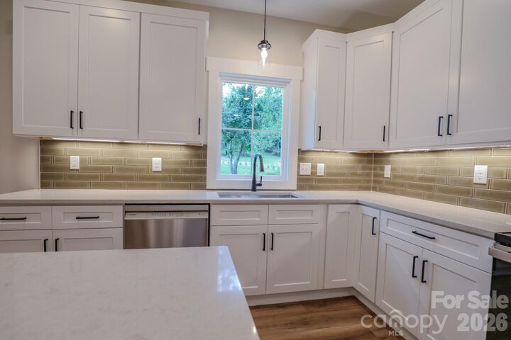 Property Photo:  156 Oakdale Drive  NC 28655 