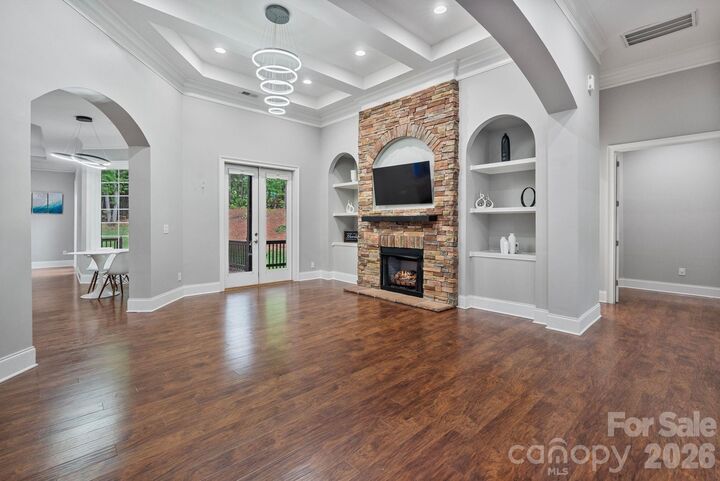 Property Photo: 7575 Cottonwood Drive NC 28037