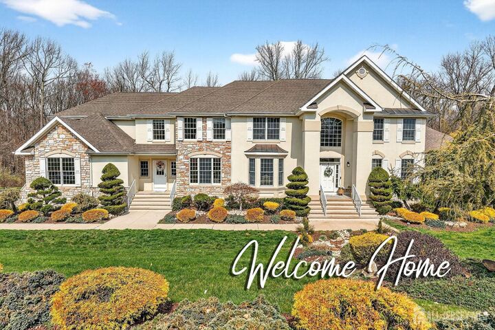 Property Photo:  13 Palmer Circle  NJ 08535 