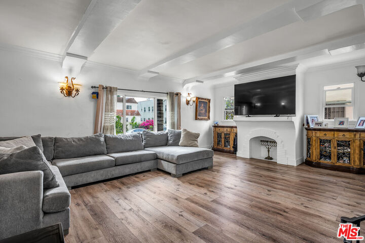 Property Photo:  449 N Ogden Dr  CA 90036 