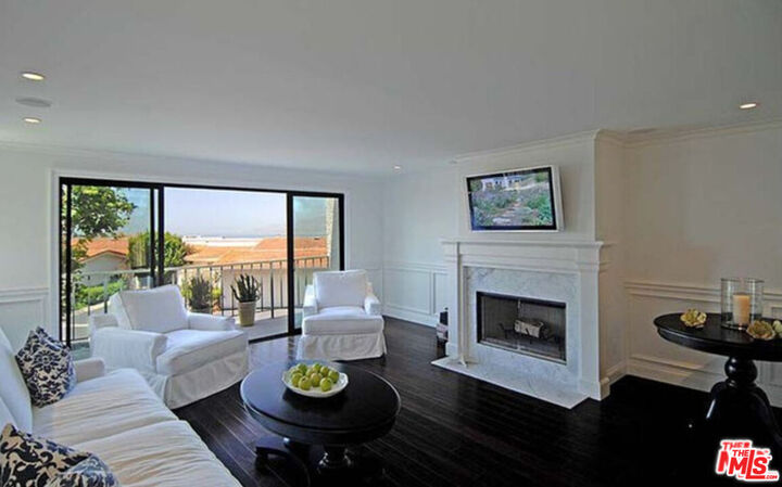 Property Photo:  6780 Shearwater Ln  CA 90265 