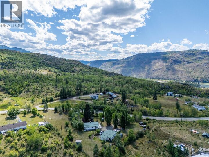 Property Photo: 3998 Agate Bay Road BC V0E 2E0