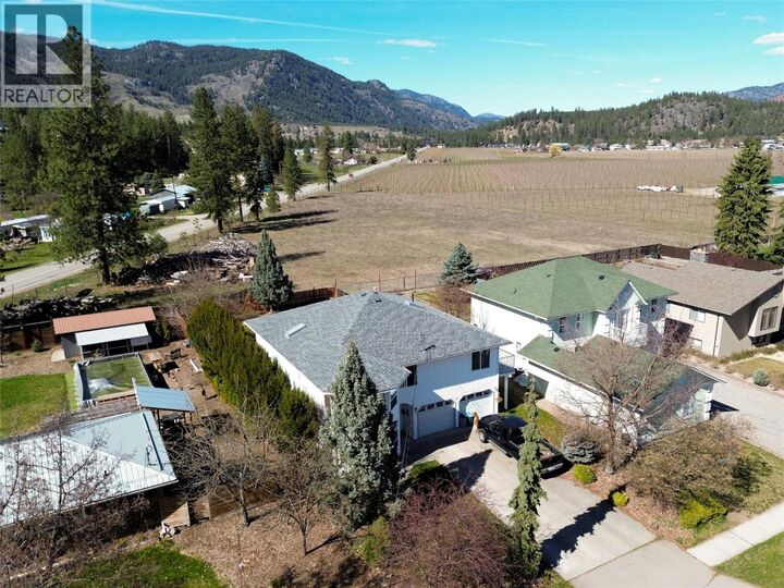 Property Photo: 2859 75th Avenue BC V0H 1H2