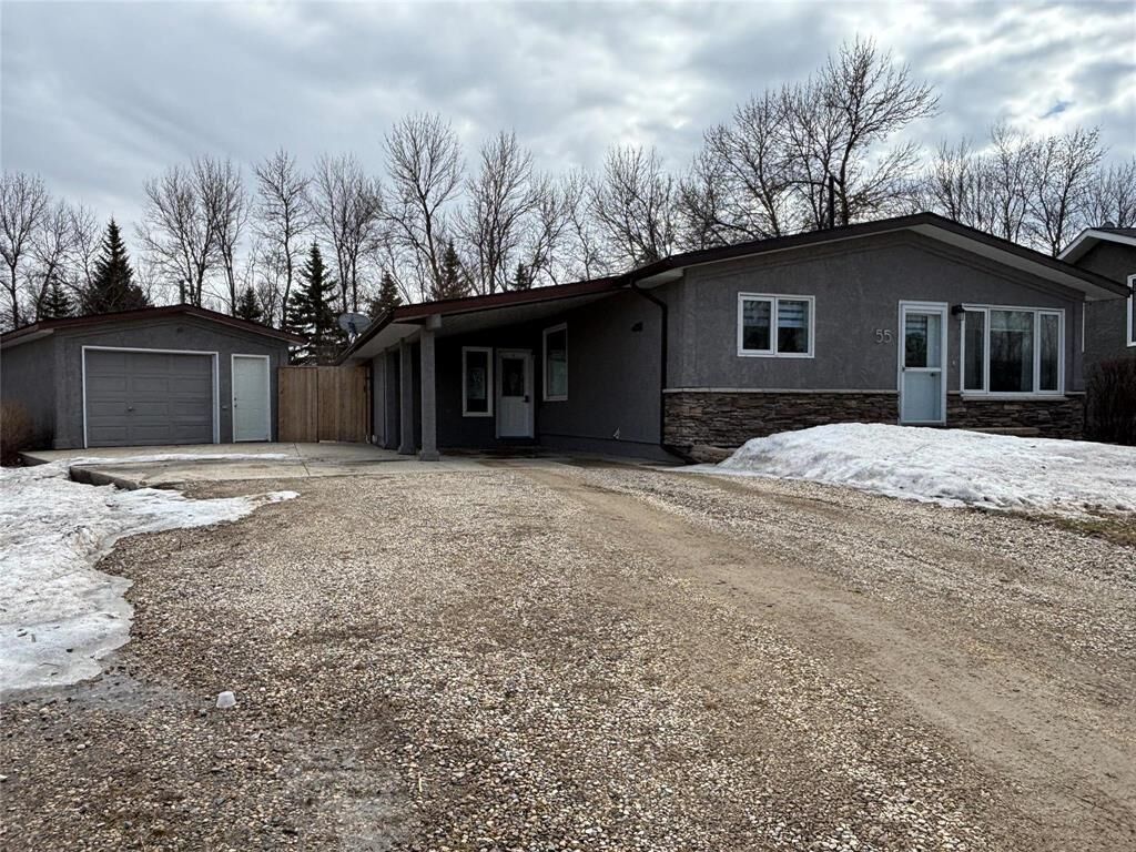 Property Photo:  55 West Glen Bay  MB R0K 1G0 