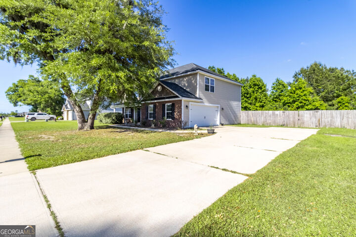 Property Photo:  448 Mancey Garrason Loop  GA 31316 