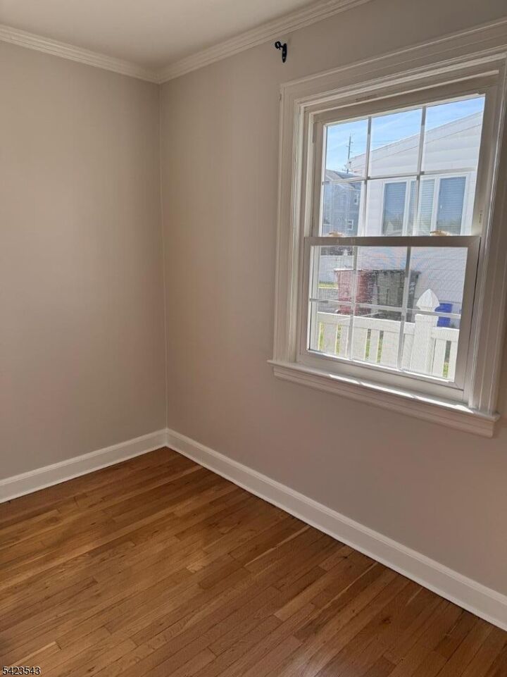 Property Photo:  19 White Ter  NJ 07110 