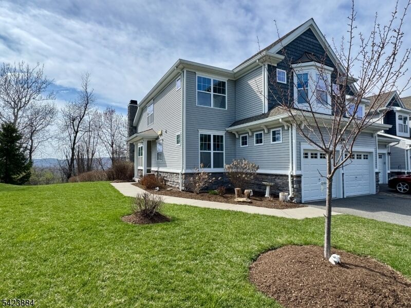 Property Photo:  5 Indigo Rd  NJ 07840 