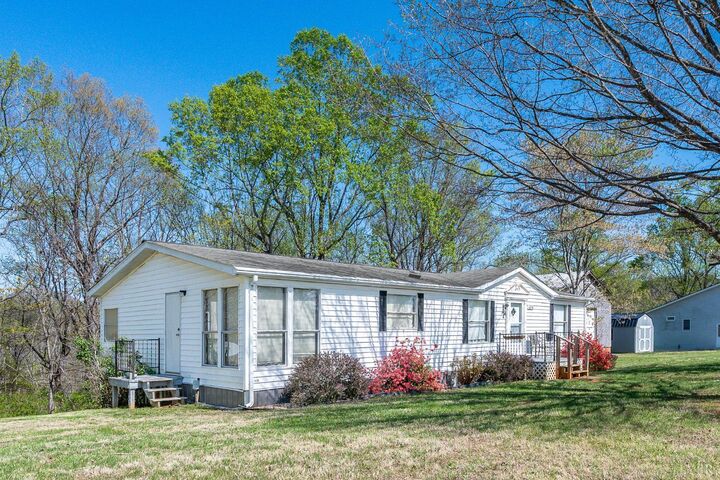 Property Photo:  1675 Atkinson Hollow Road  VA 24179 