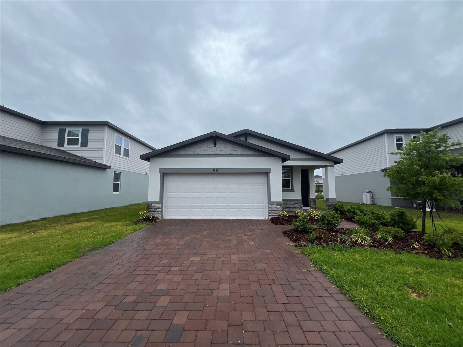 Property Photo:  3889 Giorgio Drive  FL 33884 
