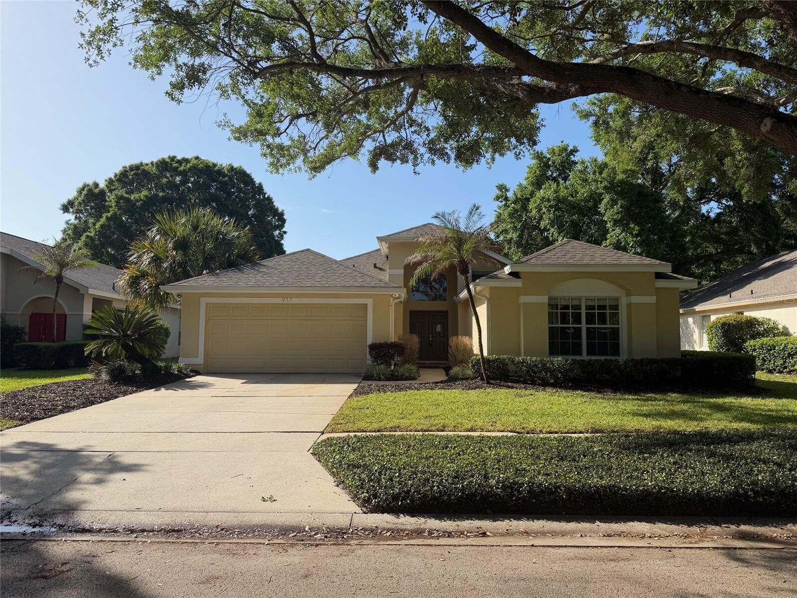 Property Photo: 917 Paddington Terrace FL 32746