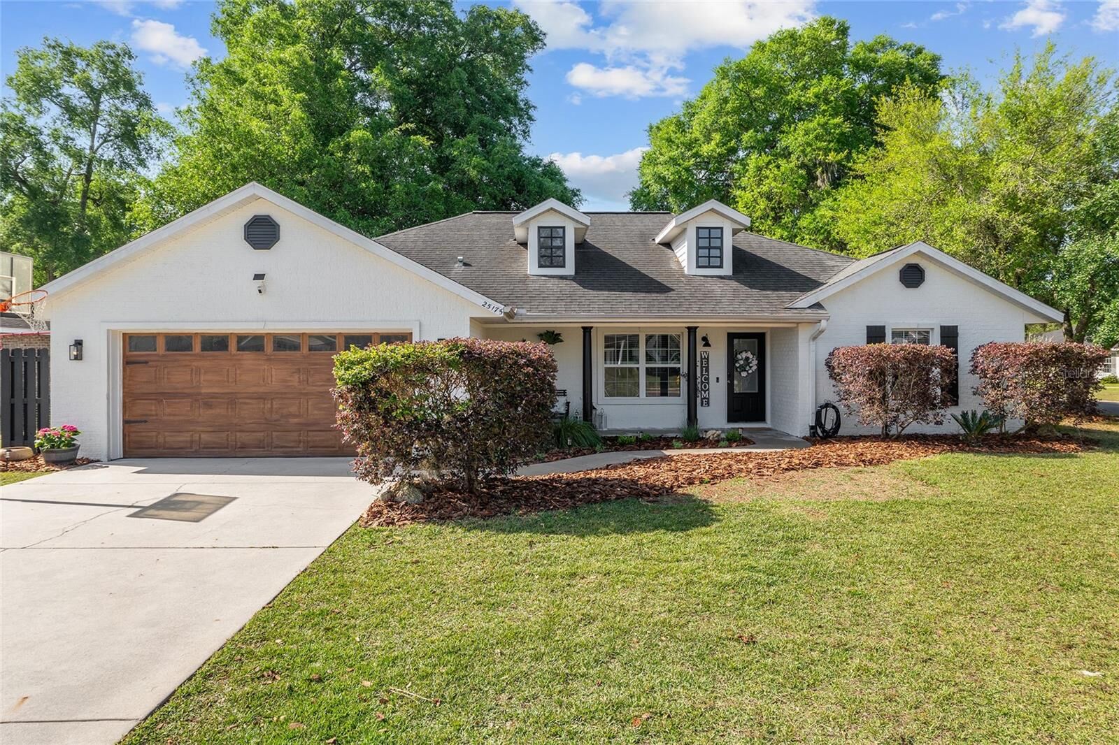 Property Photo:  25175 SW 20th Avenue  FL 32669 