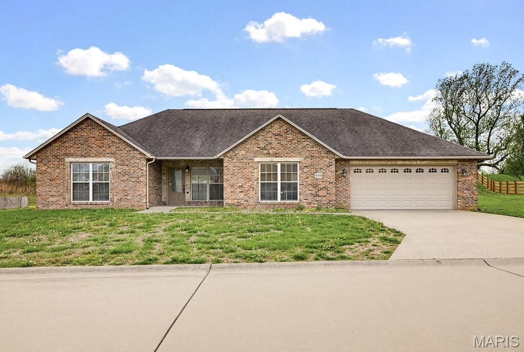 Property Photo:  330 Briar Crest Drive  MO 63755 
