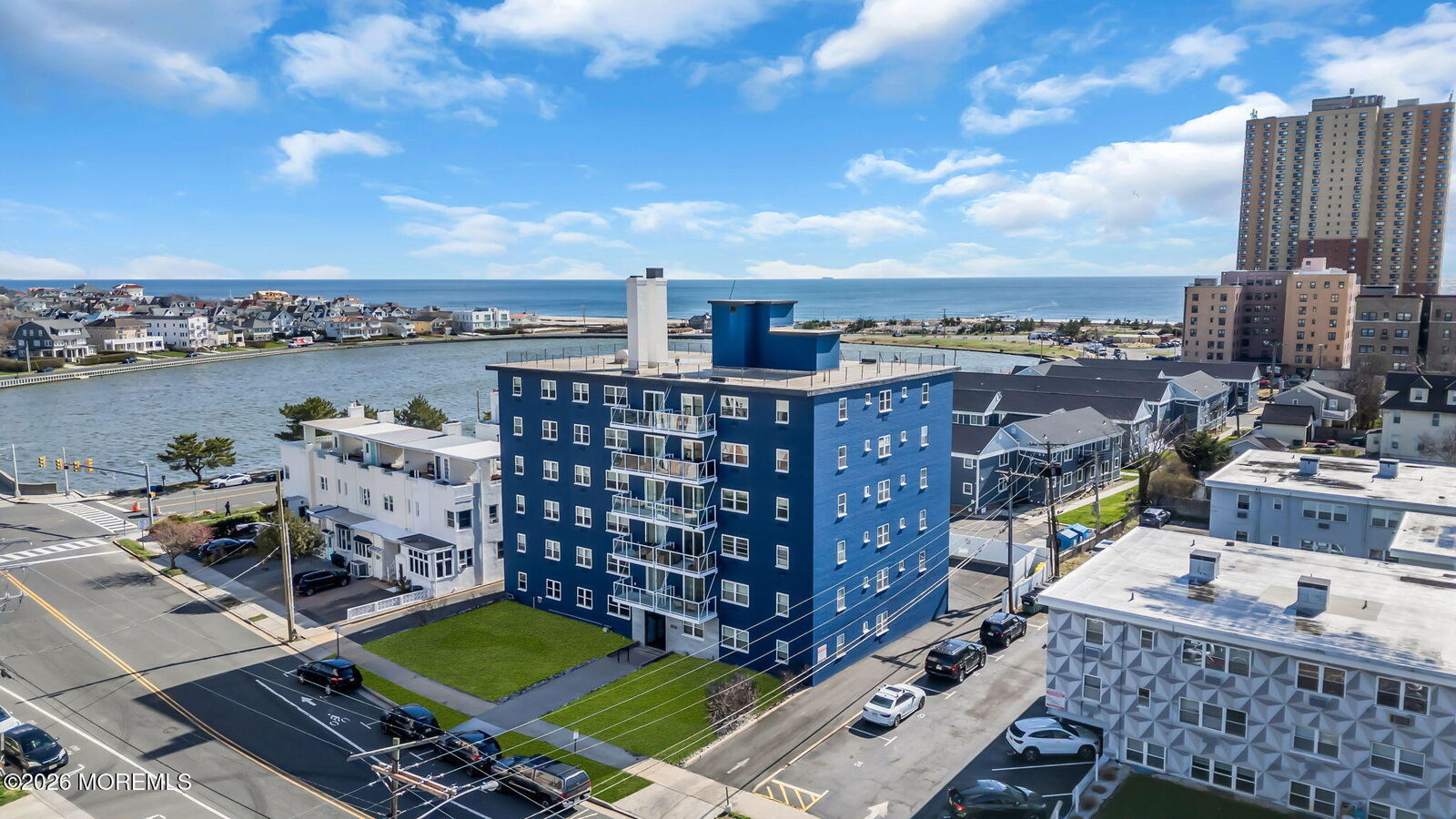 Property Photo:  1706 Park Avenue  NJ 07712 