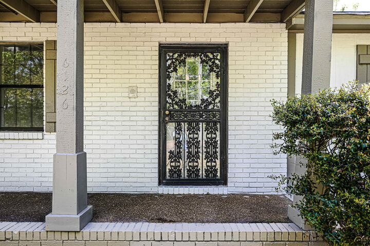 Property Photo:  6126 Woodstock Hills Dr  TN 38053 