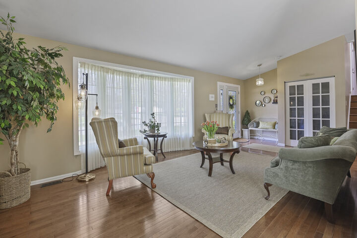 Property Photo:  17028 Redwood Court  IL 60487 