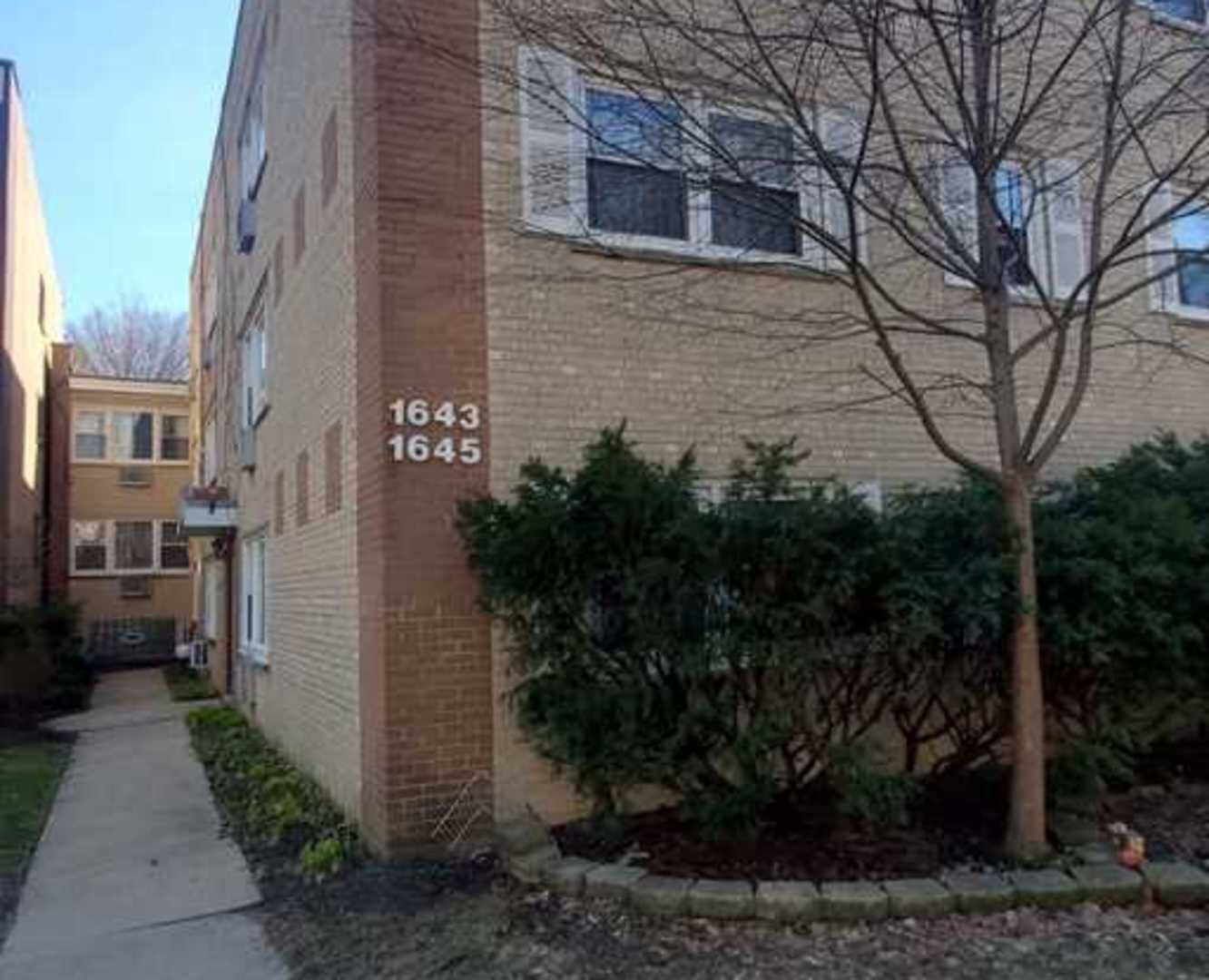 Property Photo:  1643 W Sherwin Avenue 2C  IL 60626 