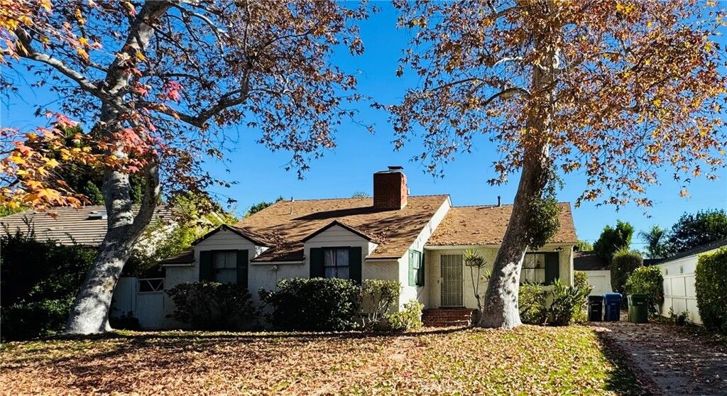 Property Photo:  5042 Stern Avenue  CA 91423 